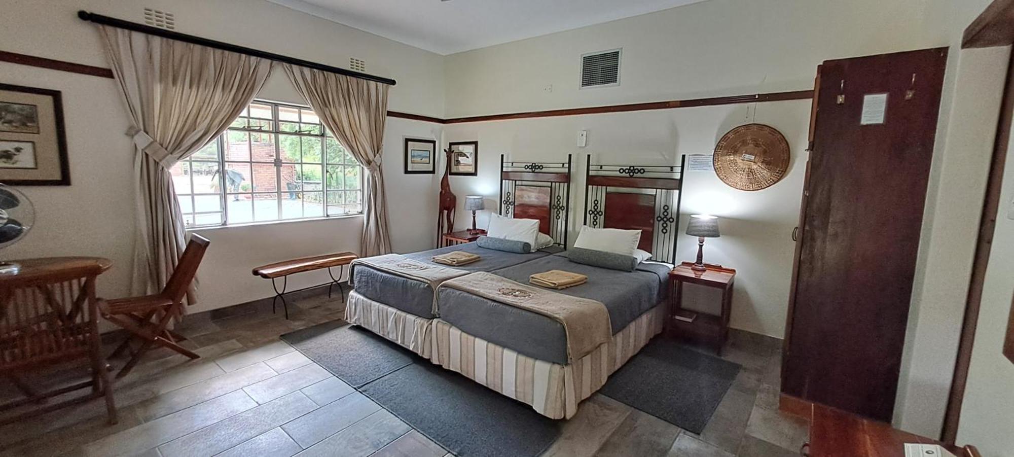 Woodlands Stop Over And Lodge Francistown Exterior photo