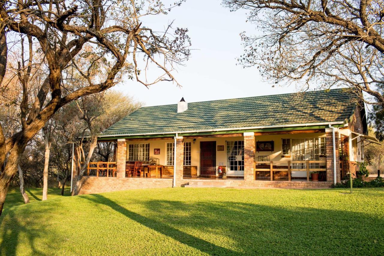 Woodlands Stop Over And Lodge Francistown Exterior photo